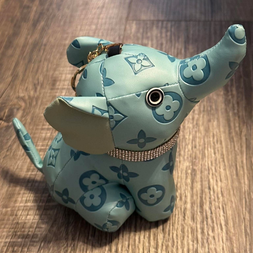 L Blue Monogram Elephant Key Charm